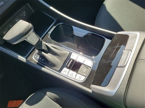 New 2026 Hyundai Tucson SE image 13