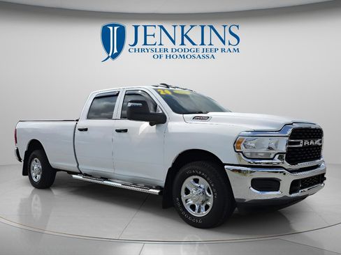 Used 2024 RAM 2500 Tradesman w/ Towing Technology Group RWD image 1