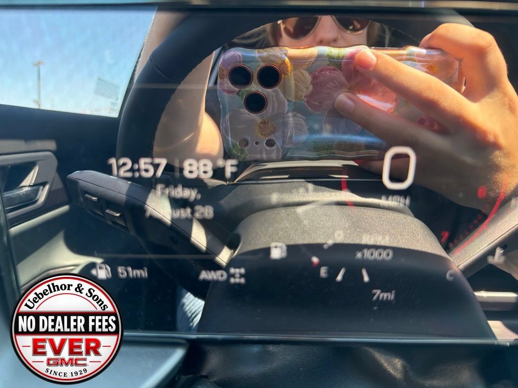 New 2027 GMC Terrain AT4 w/ Convenience Package III AWD/4WD image 29