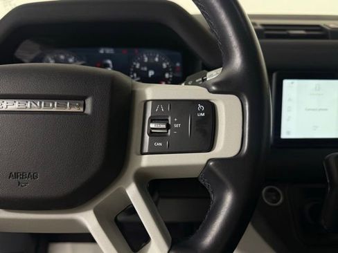 Used 2022 Land Rover Defender 110 SE image 34