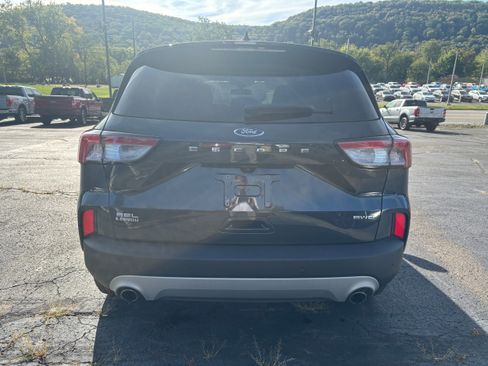 Used 2022 Ford Escape SEL w/ Technology Package image 5