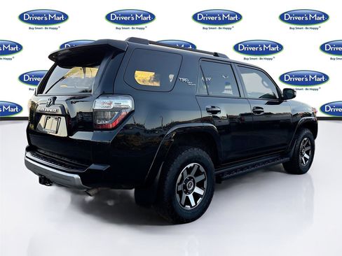 Used 2022 Toyota 4Runner TRD Off-Road image 8