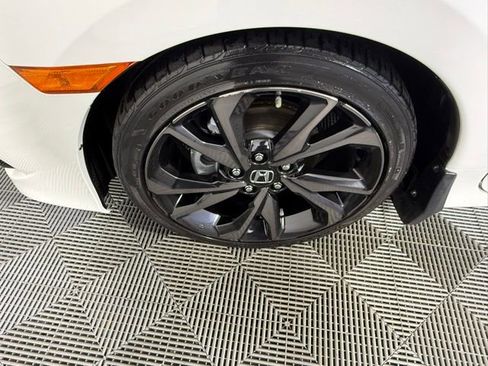 Used 2019 Honda Civic Sport image 19