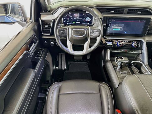 Used 2026 GMC Sierra 1500 Denali AWD/4WD image 22