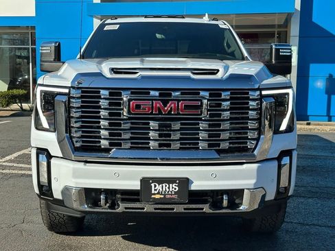 New 2026 GMC Sierra 2500 Denali w/ Denali Reserve Package image 2