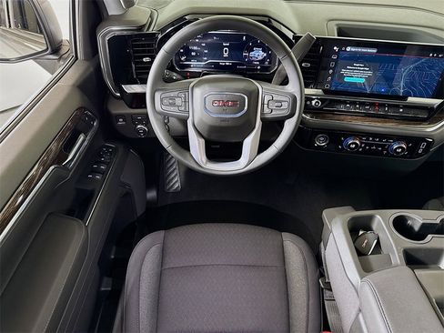 Certified 2024 GMC Sierra 1500 Elevation image 20