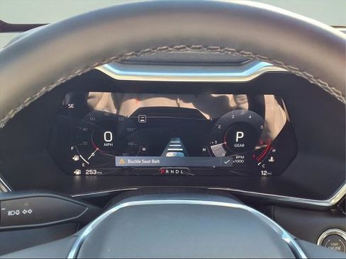 New 2026 GMC Canyon Elevation w/ Convenience Package image 28