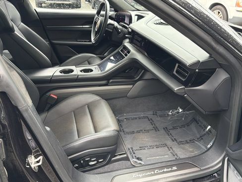 Used 2020 Porsche Taycan Turbo S AWD/4WD image 9