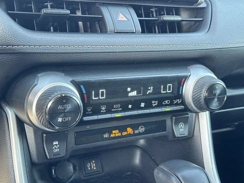 Used 2023 Toyota RAV4 XLE w/ Convenience Package FWD image 21