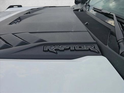 New 2025 Ford Bronco Raptor image 11