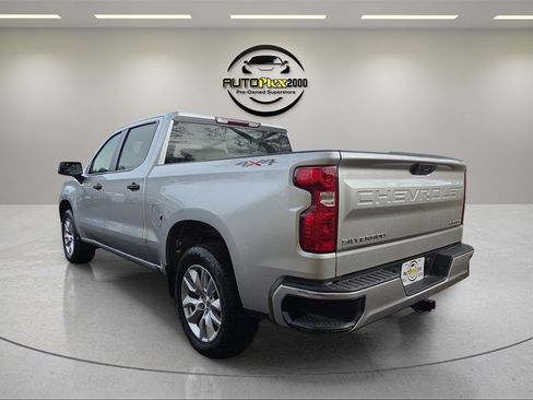 Used 2022 Chevrolet Silverado 1500 Custom image 5