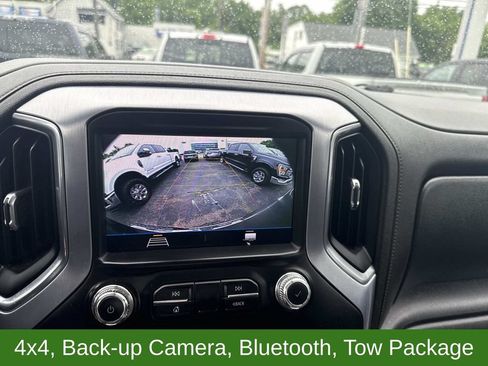 Used 2020 GMC Sierra 2500 SLE w/ SLE Value Package; AWD/4WD image 22