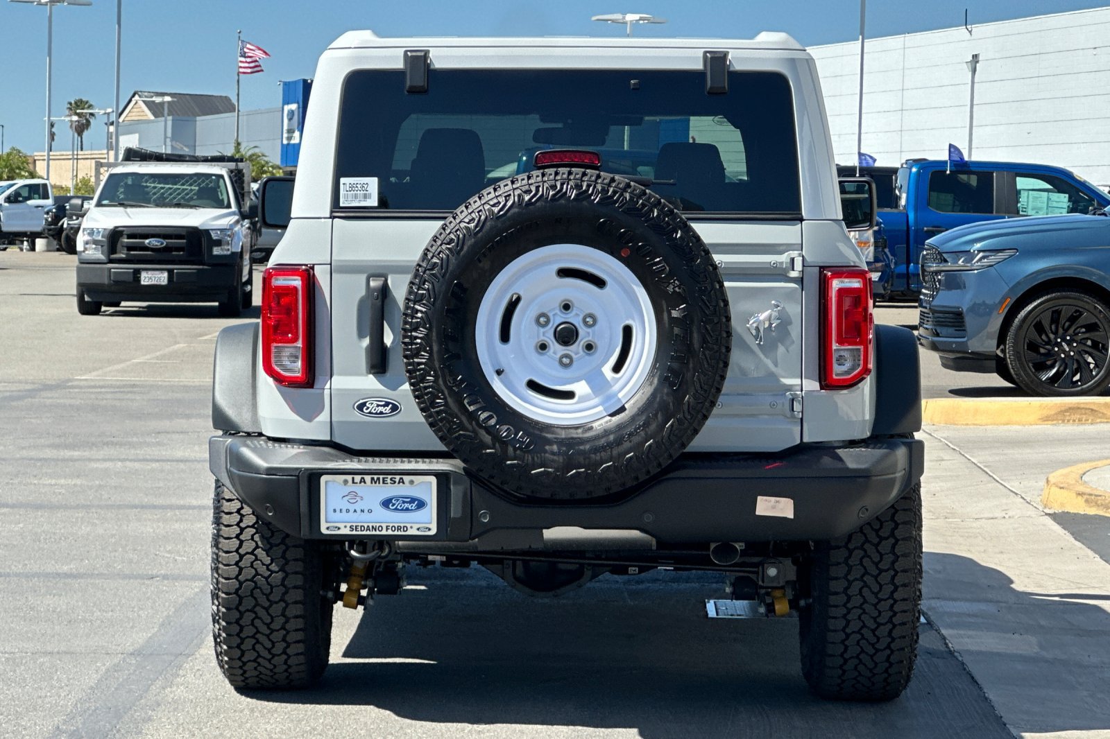 New 2026 Ford Bronco Heritage Edition AWD/4WD image 4
