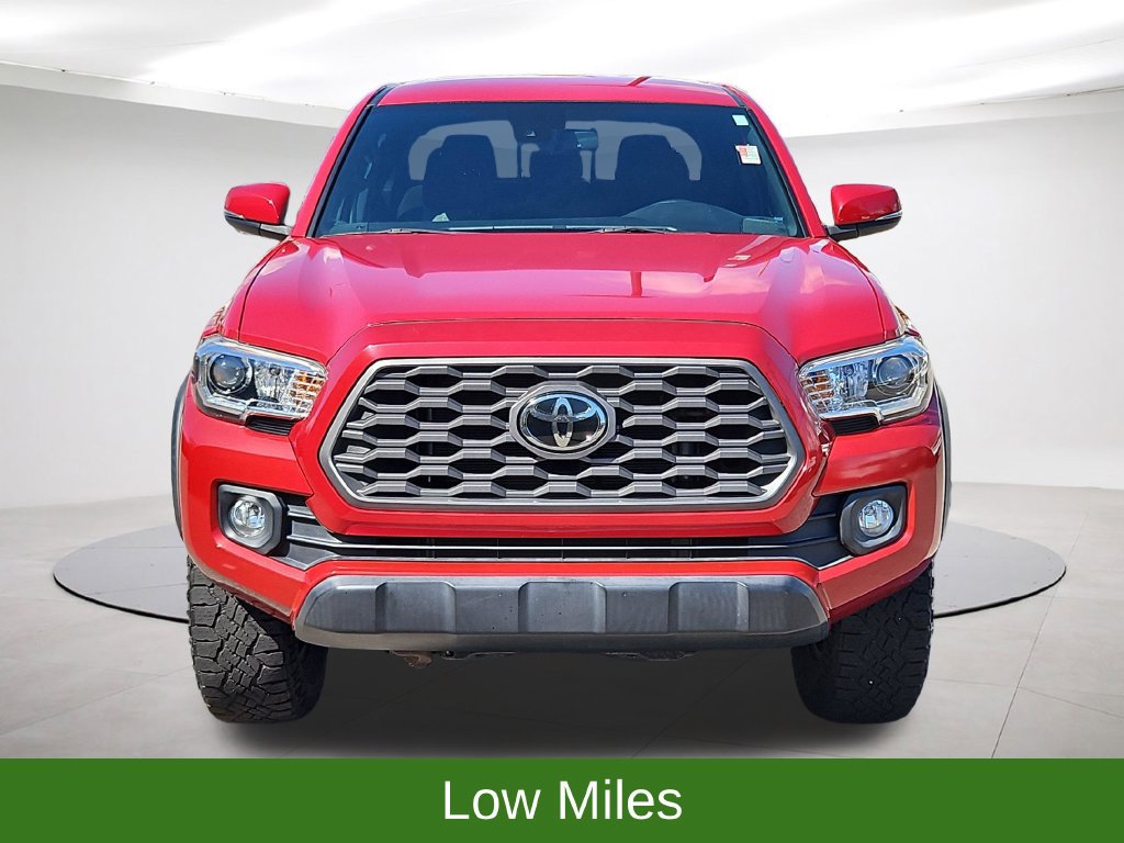Used 2021 Toyota Tacoma TRD Off-Road w/ Technology Package AWD/4WD image 2