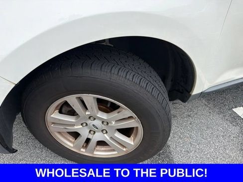 Used 2012 Ford Edge SE FWD image 3
