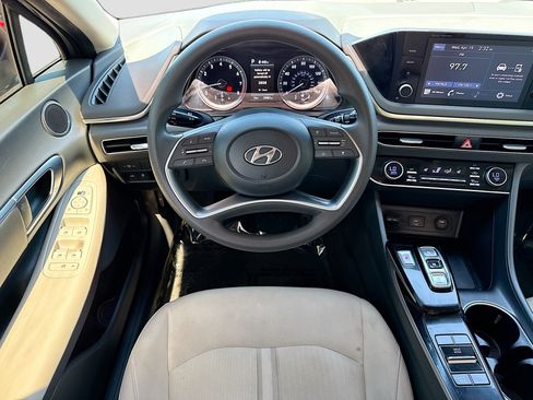 Used 2022 Hyundai Sonata SEL FWD image 16