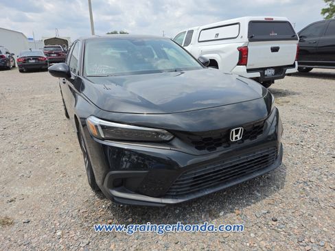 Used 2023 Honda Civic LX image 4
