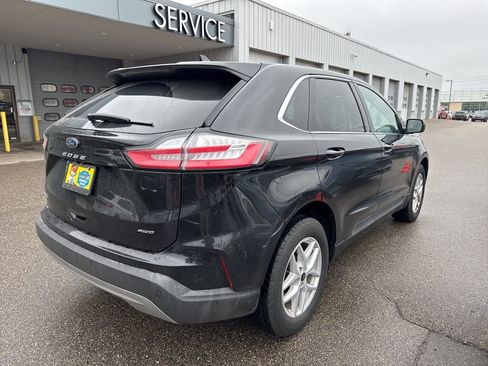 Used 2023 Ford Edge SEL w/ Convenience Package image 5