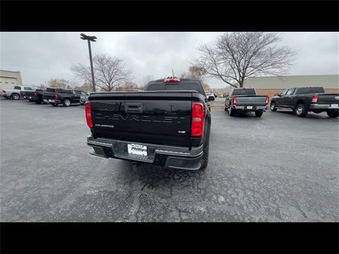 Certified 2021 Chevrolet Colorado Z71 w/ Z71 Midnight Edition image 7