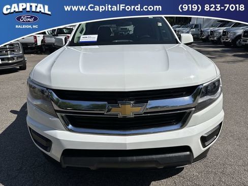 Used 2017 Chevrolet Colorado W/T w/ WT Convenience Package RWD image 10