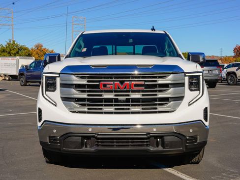 New 2026 GMC Sierra 1500 SLE w/ Preferred Package image 4