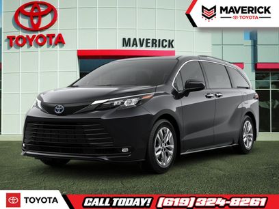 New 2025 Toyota Sienna XLE
