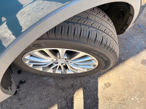 Used 2016 Lincoln MKX Select w/ Select Plus Package image 38