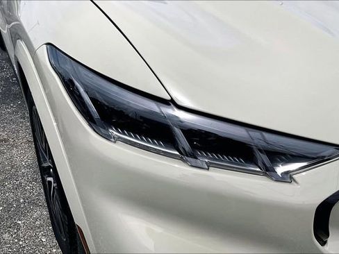 Used 2025 Ford Mustang Mach-E Premium AWD/4WD image 29