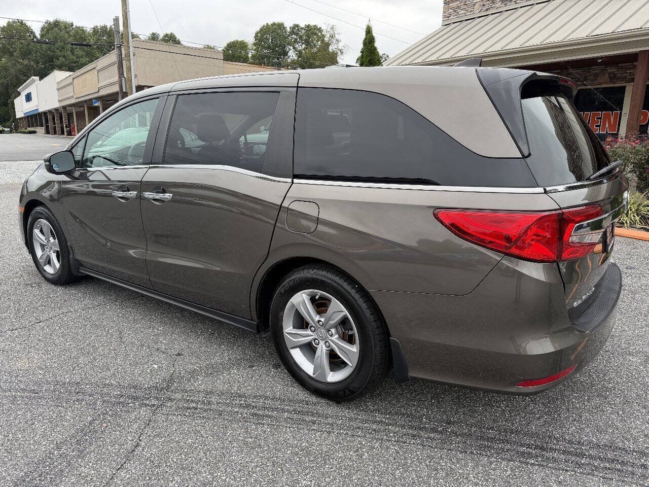 Used 2020 Honda Odyssey EX image 8