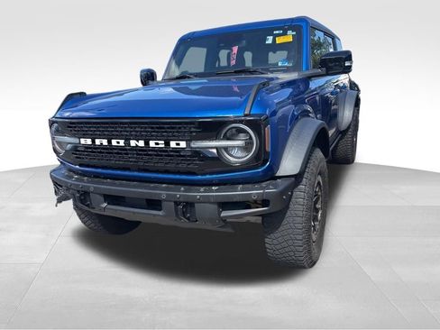 Used 2021 Ford Bronco First Edition AWD/4WD image 2