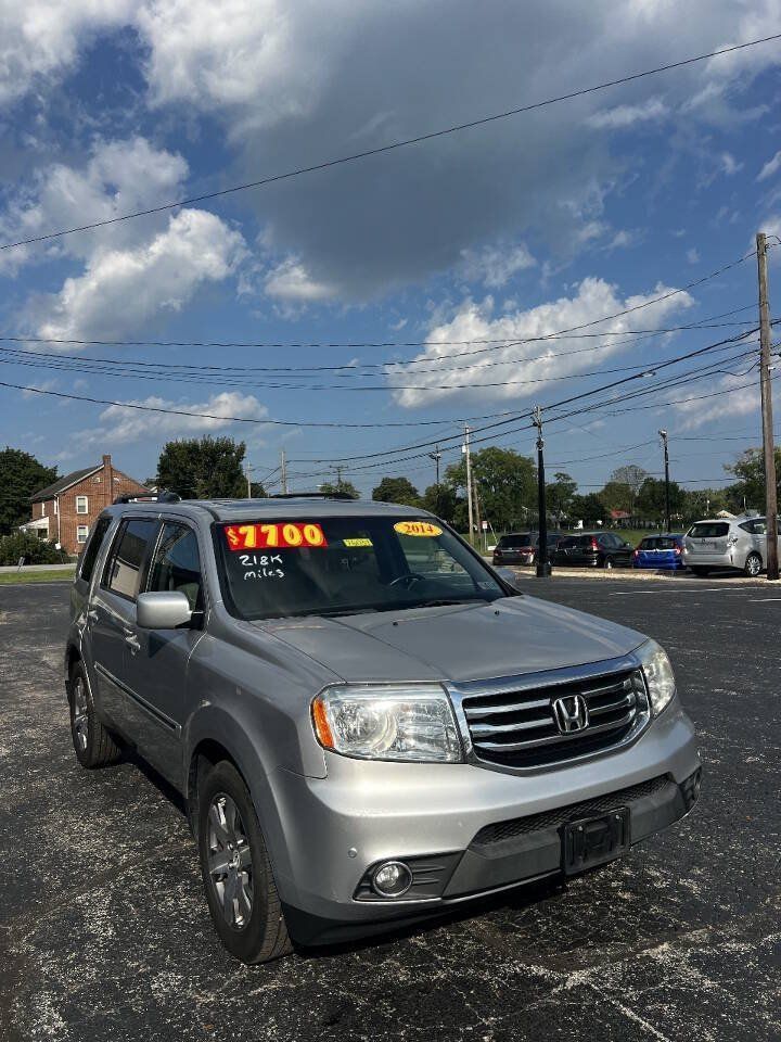 Used 2014 Honda Pilot Touring image 1