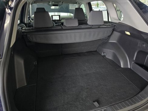 Used 2025 Toyota RAV4 XLE image 15