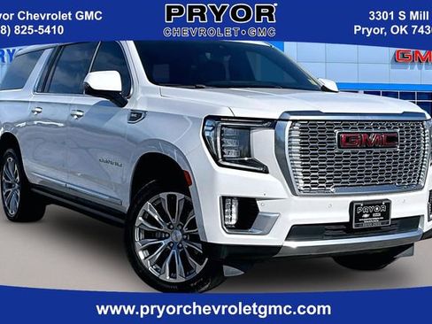Used 2021 GMC Yukon XL Denali w/ Denali Ultimate Package RWD image 1