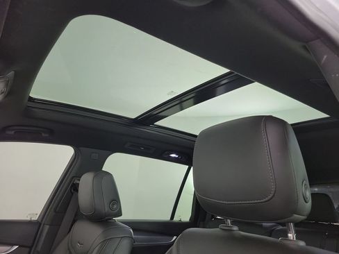 Certified 2023 Cadillac XT6 Luxury FWD image 18