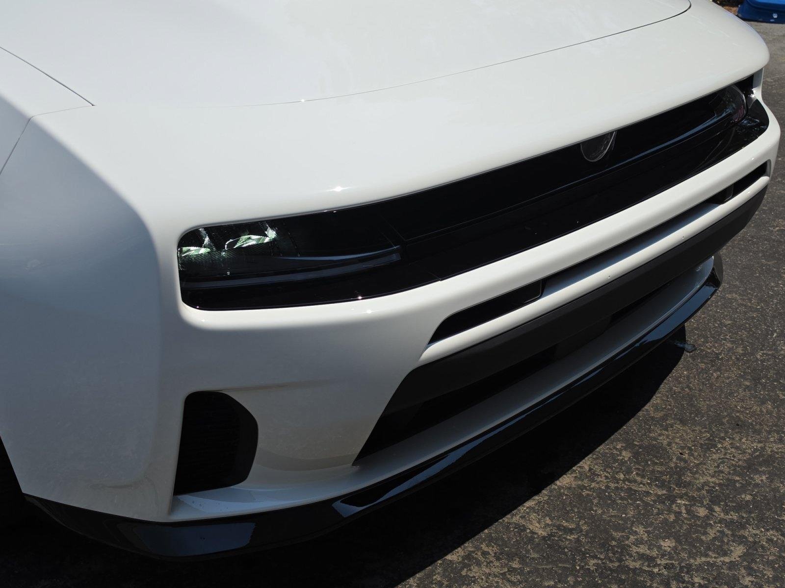 New 2026 Dodge Charger R/T AWD/4WD image 9