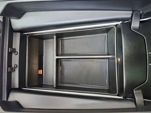 Used 2026 BMW X6 xDrive40i image 52