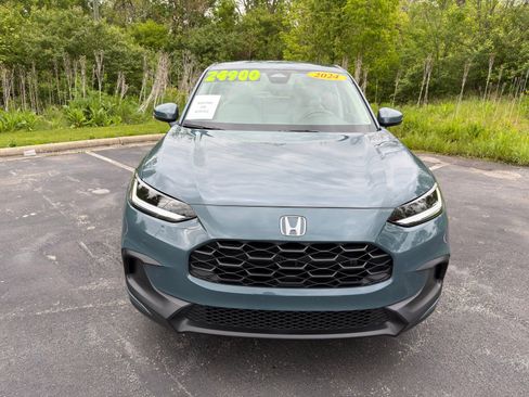 Used 2024 Honda HR-V LX image 9