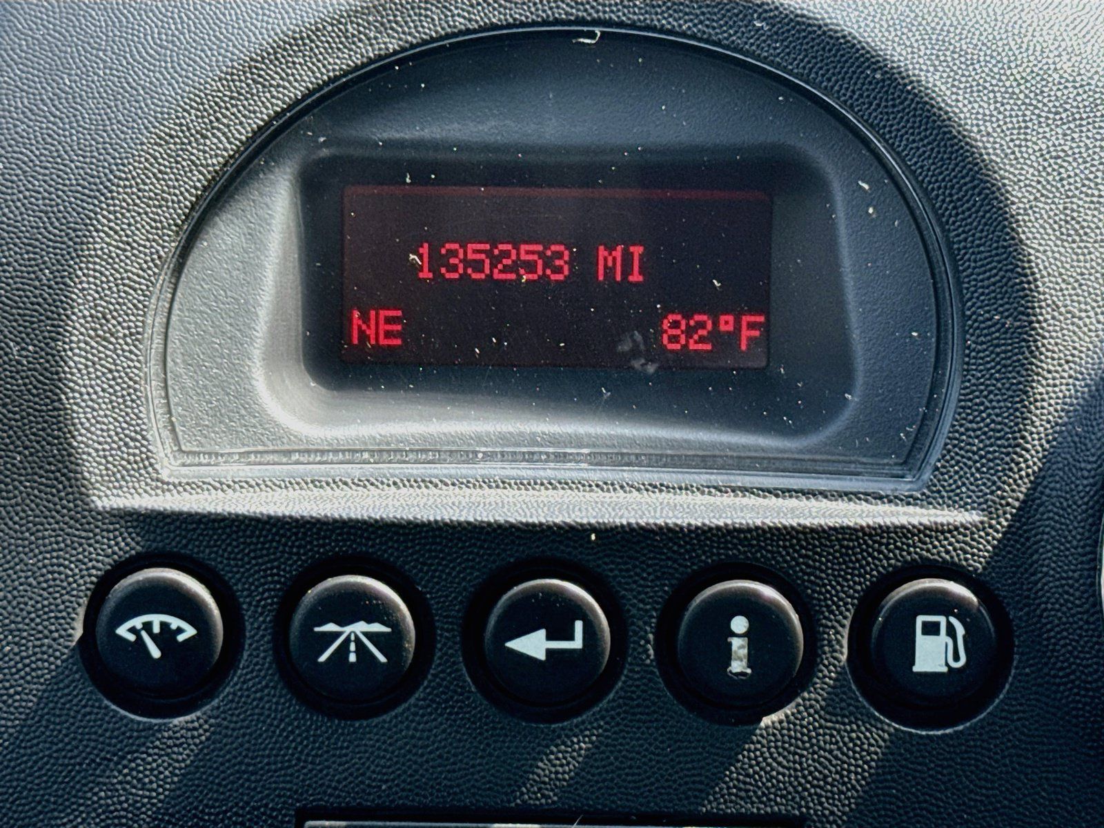Used 2008 Pontiac Grand Prix GXP FWD image 13