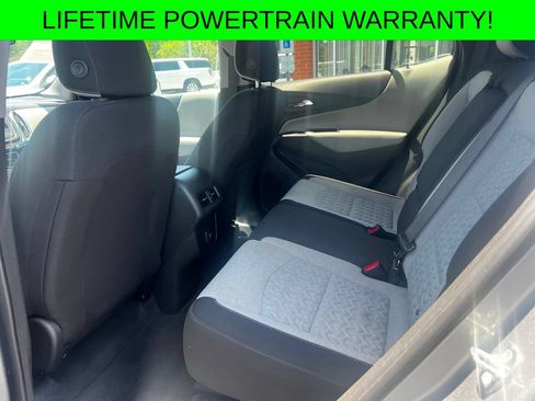 Used 2023 Chevrolet Equinox LS w/ LS Convenience Package AWD/4WD image 13