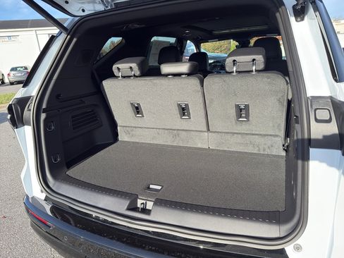 New 2026 Chevrolet Traverse High Country image 22