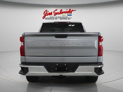 Used 2024 Chevrolet Silverado 1500 LT AWD/4WD image 4