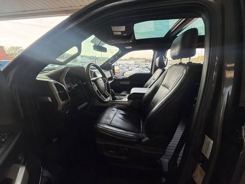 Used 2017 Ford F150 Lariat AWD/4WD image 16