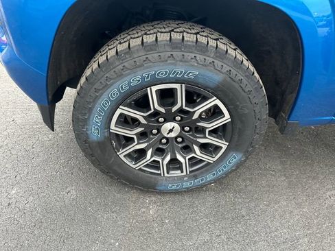 Used 2023 Chevrolet Colorado Z71 w/ Z71 Convenience Package 2 image 30