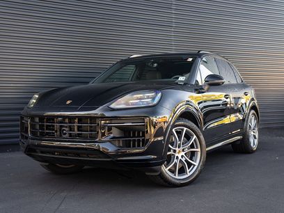 Certified 2025 Porsche Cayenne