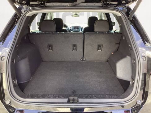 Used 2024 Chevrolet Equinox LT image 16