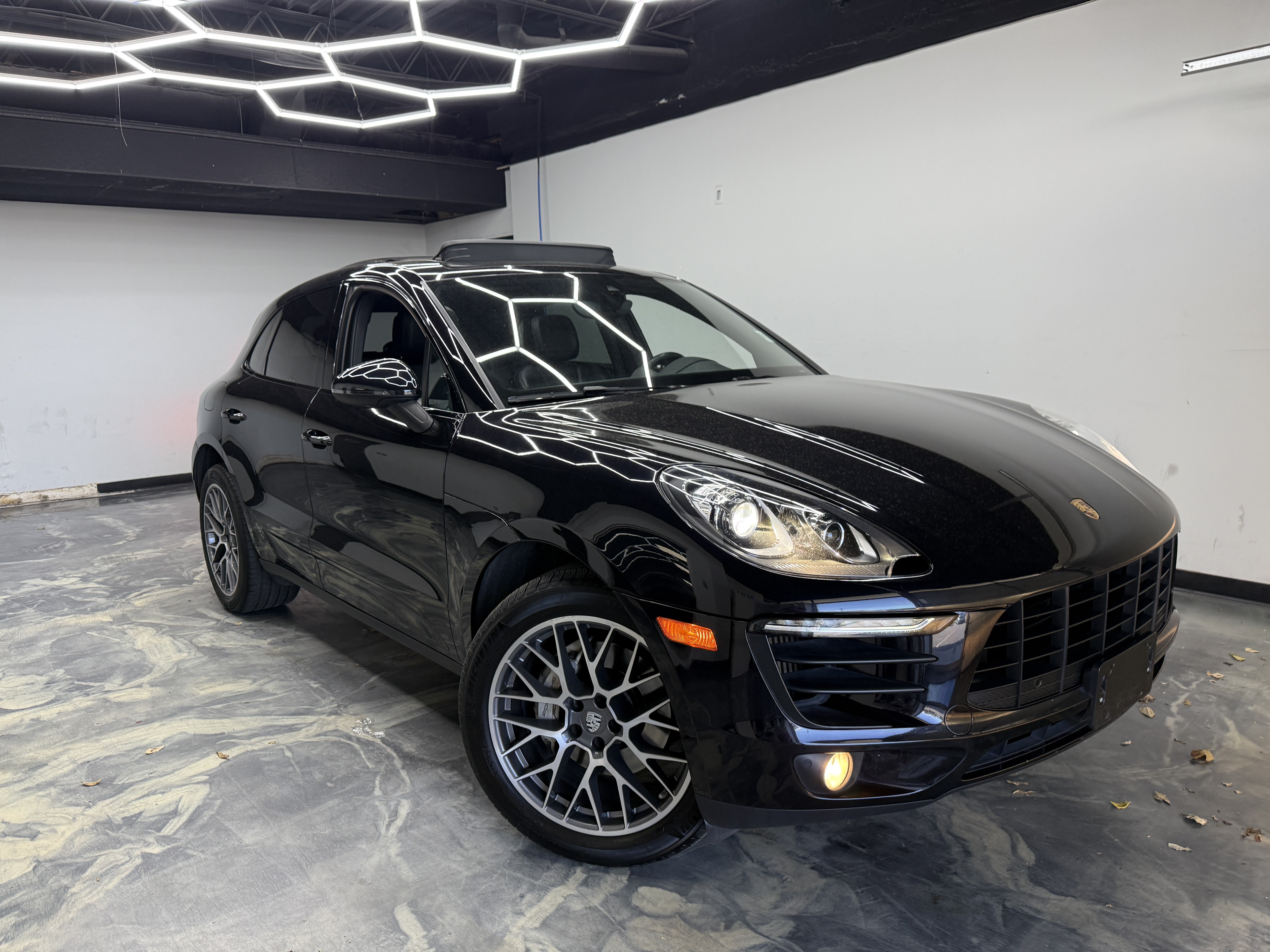 Used 2018 Porsche Macan S AWD/4WD image 6