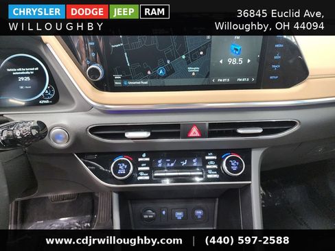 Used 2021 Hyundai Sonata Limited FWD image 21