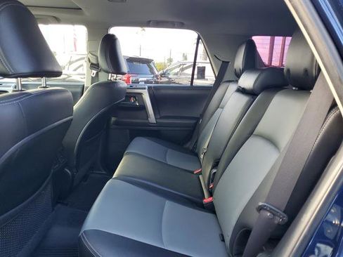 Used 2018 Toyota 4Runner SR5 Premium image 42