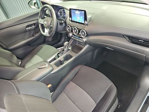 Used 2025 Nissan Sentra SV w/ All-Weather Package image 18