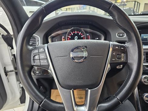 Used 2015 Volvo S60 T6 Platinum image 27